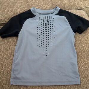 Under Armour Youth Gray and Black Tee